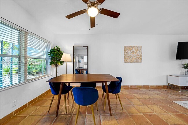 312 NE 16th Terrace in Fort Lauderdale, FL - Foto de edificio - Building Photo