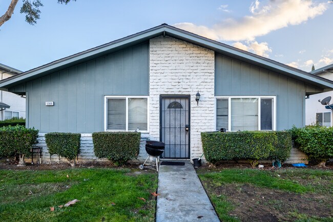 5568 Spinnaker Dr in San Jose, CA - Building Photo - Building Photo