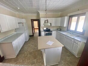 282 Highland Ave in Manchester, VT - Building Photo - Building Photo