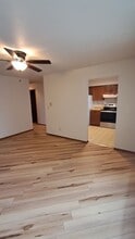 6006 Boxwood Dr in Rockford, IL - Building Photo - Building Photo