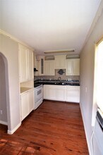 7326 Eagle Pass St in Houston, TX - Foto de edificio - Building Photo