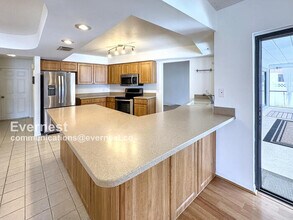 2604 Sablewood Dr in Valrico, FL - Building Photo - Building Photo