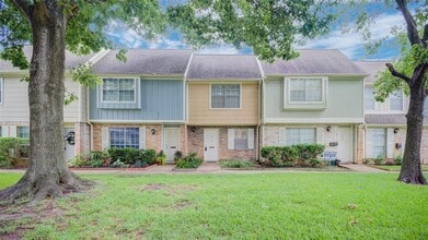 8102 Amelia Rd in Houston, TX - Building Photo - Building Photo