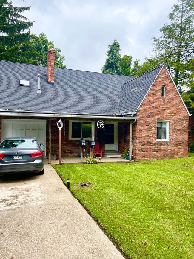 property at 244 Maytide St