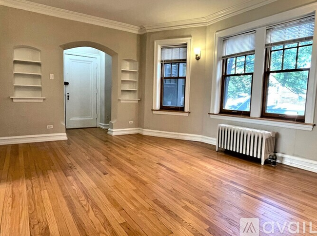 1354 W Carmen Ave, Unit G in Chicago, IL - Building Photo - Building Photo