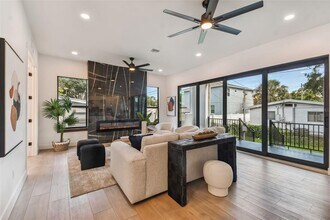 4717 W Oklahoma Ave in Tampa, FL - Building Photo - Building Photo