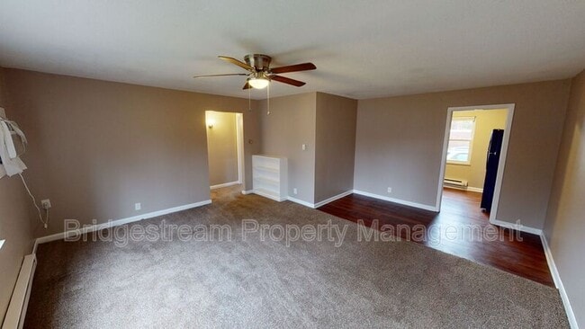 property at 721 Golfview Ave