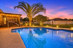 458 SE Doat St in Port St. Lucie, FL - Building Photo