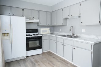 5266 Plaza Ave in Portage, IN - Building Photo - Building Photo