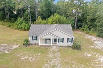 112 Savannah Ln in Vass, NC - Building Photo - Building Photo