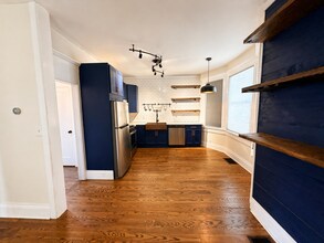 573 E Mithoff St in Columbus, OH - Building Photo - Building Photo