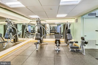 2555 Pennsylvania Ave NW-Unit -909 in Washington, DC - Building Photo - Building Photo