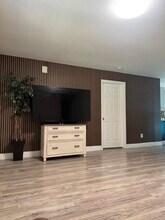 1604 SE Apache Ave in Stuart, FL - Building Photo - Building Photo