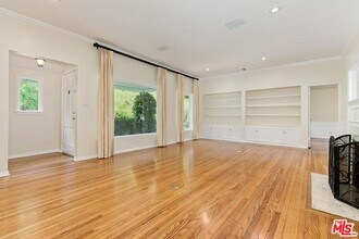 1318 San Ysidro Dr in Beverly Hills, CA - Building Photo - Building Photo