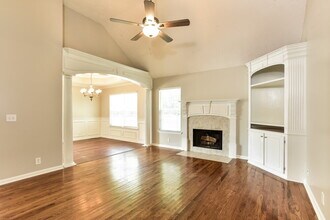 2016 Isis Ct in Murfreesboro, TN - Foto de edificio - Building Photo