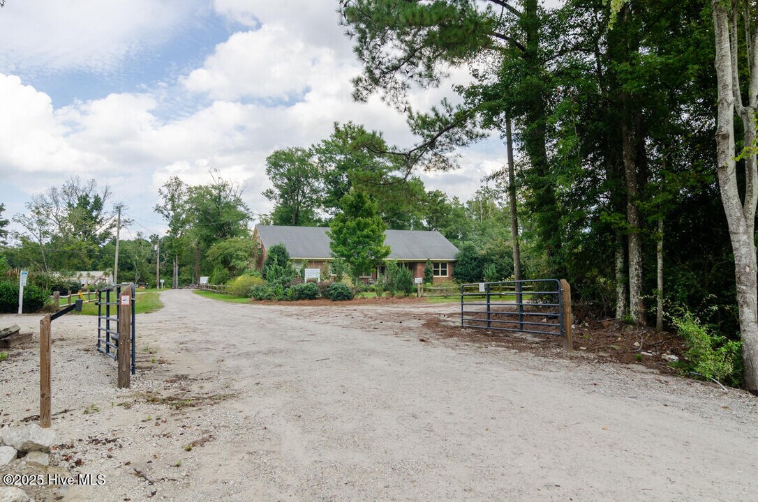 2120 Old Winter Park Rd in Wilmington, NC - Building Photo