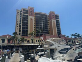 5781 Cape Harbour Dr in Cape Coral, FL - Building Photo