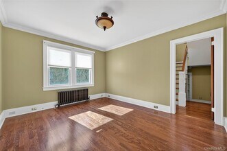 35 Birch St in Locust Valley, NY - Building Photo - Building Photo