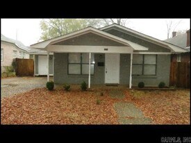 1403 S Schiller St in Little Rock, AR - Building Photo