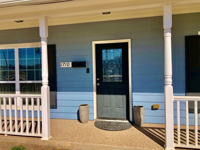 1710 S 18th St in Waco, TX - Building Photo - Building Photo