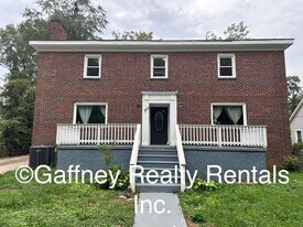 311 Ridgewood Ave in Spartanburg, SC - Building Photo