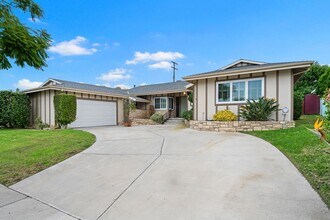 6204 S Corning Ave in Los Angeles, CA - Building Photo - Building Photo