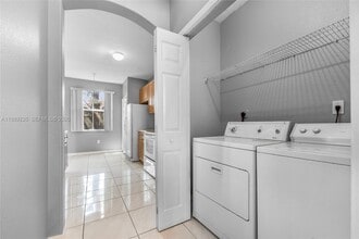 24376 SW 109th Ct in Homestead, FL - Building Photo - Building Photo