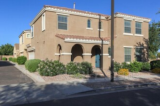 1774 S Seton Ave in Gilbert, AZ - Building Photo - Building Photo