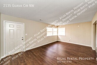 2135 Guava Cir NW in Huntsville, AL - Building Photo - Building Photo