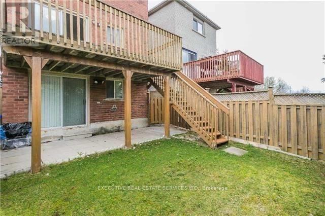 246 Doubtfire Crescent in Markham, ON - Building Photo - Building Photo