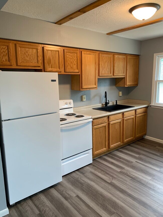 property at 1013 I Ave NW