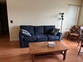 2740 E Otero Plz, Unit 10 in Centennial, CO - Foto de edificio - Building Photo