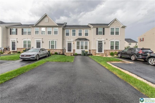 1143 Westminster Dr