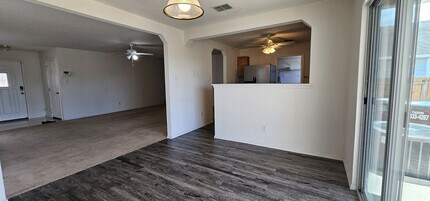 23923 Wimberly Oaks in San Antonio, TX - Foto de edificio - Building Photo