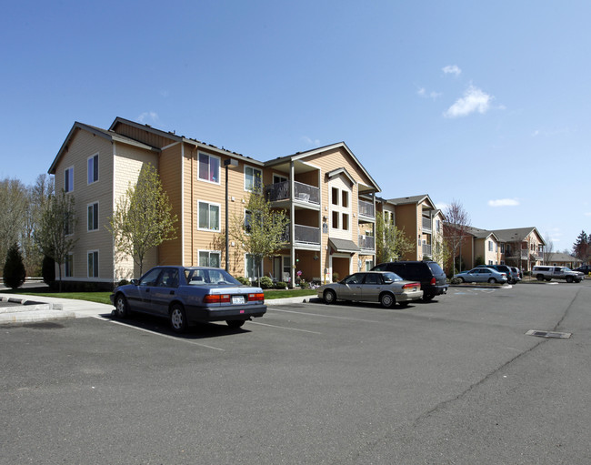 Mill Creek Apartments in Battle Ground, WA - Foto de edificio - Building Photo