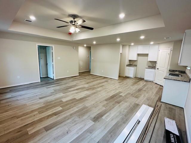 1000 Maple Ave in Cleveland, TX - Building Photo - Building Photo
