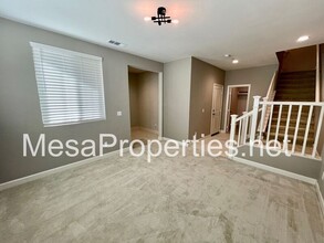 3905 S Oasis Paseo in Ontario, CA - Building Photo - Building Photo