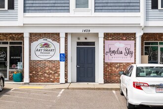 1429 Main St in Walpole, MA - Building Photo - Building Photo