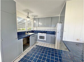 1247 Mowai St in Kailua, HI - Building Photo - Building Photo