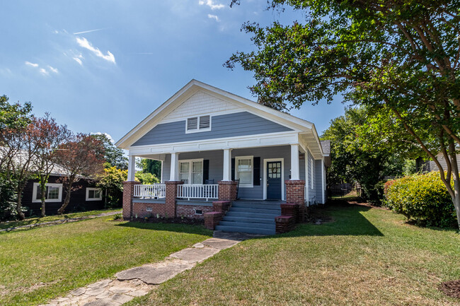 1117 Cobb St in Augusta, GA - Foto de edificio - Building Photo