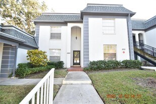 1225 McMullen Booth Rd in Clearwater, FL - Building Photo