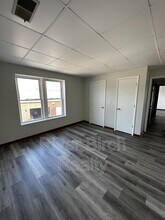 525 E Pine St in Springfield, IL - Building Photo - Building Photo