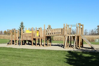 EAGLES POINT APARTMENTS in Kenton, OH - Building Photo - Building Photo