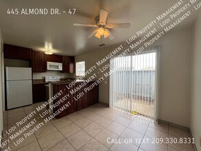 445 Almond Dr in Lodi, CA - Building Photo - Building Photo