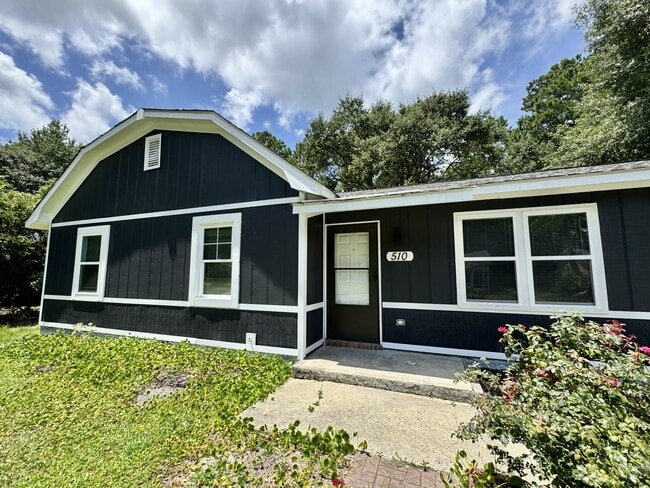 510 Redwood Pl in Jacksonville, NC - Building Photo - Building Photo