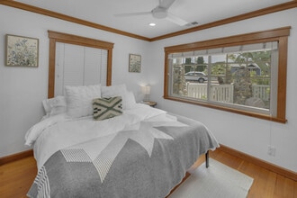 1072 Johnson Ave in San Diego, CA - Building Photo - Building Photo