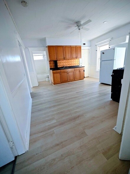 850 County St, Unit 3 in New Bedford, MA - Foto de edificio