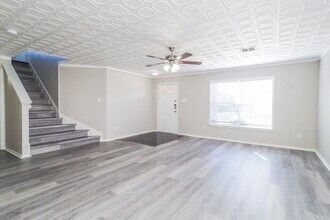 10116 Chapel Glen Ter in Fort Worth, TX - Building Photo - Building Photo