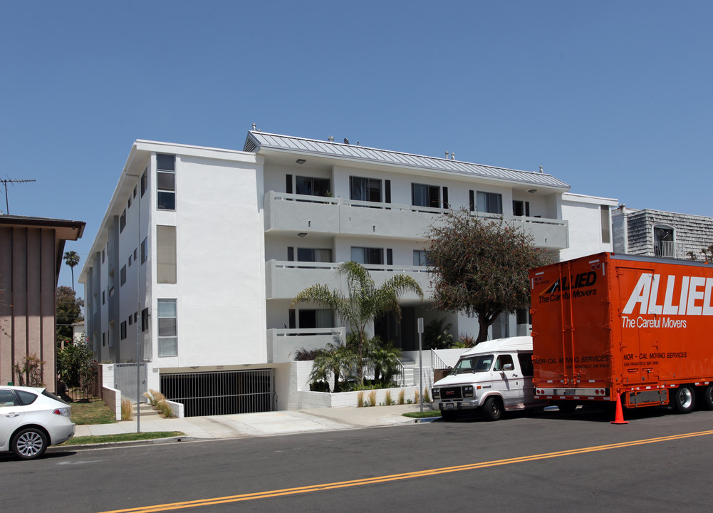 Marvin Gardens Apartments in Santa Monica, CA - Foto de edificio