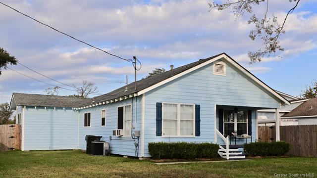 3002 1st Ave in Lake Charles, LA - Building Photo